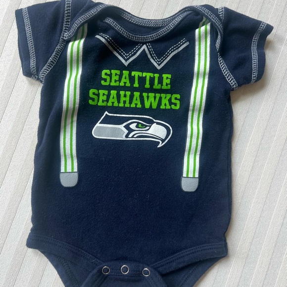 Seattle Seahawks Baby Onesies Two 0-3 & 3-6 - Picture 2 of 7